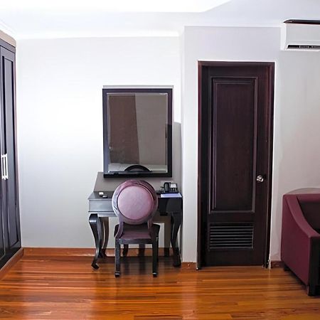 P Hotel Jakarta Eksteriør bilde