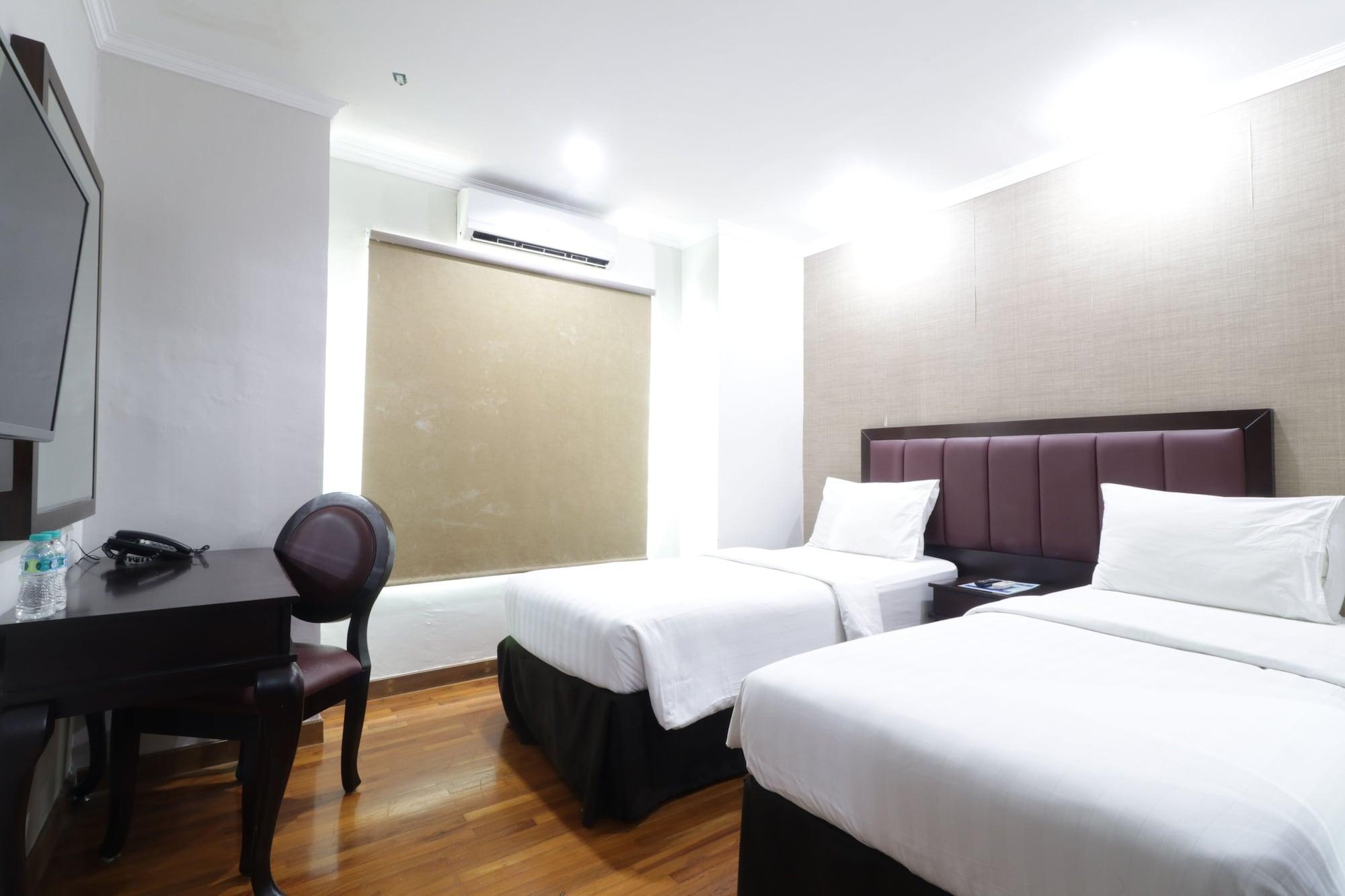 P Hotel Jakarta Eksteriør bilde