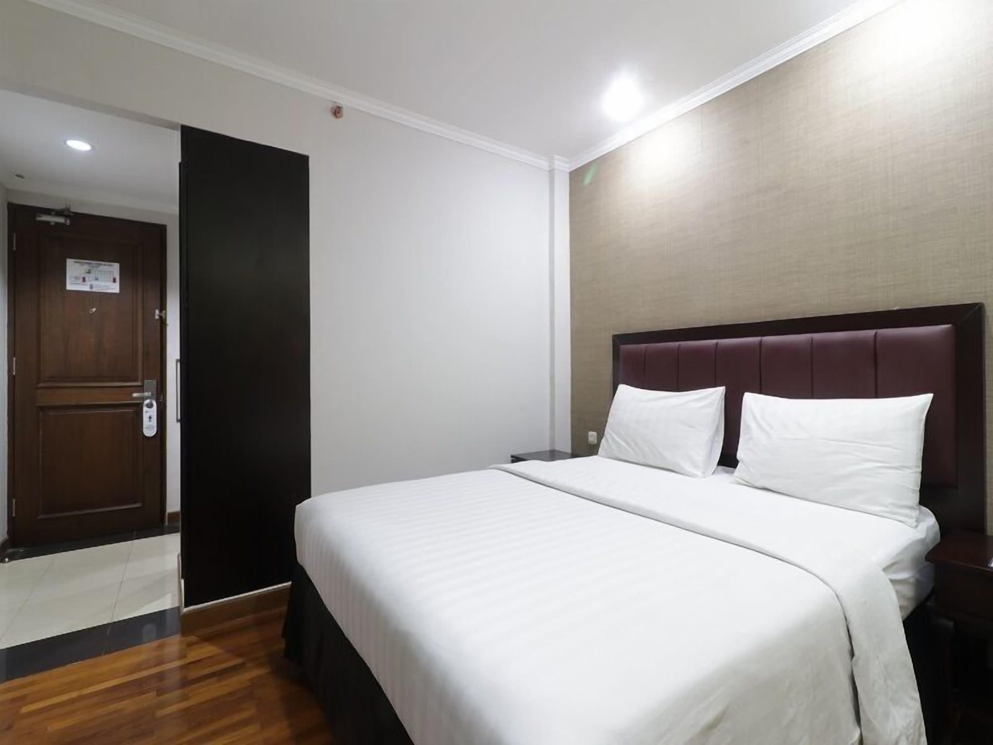 P Hotel Jakarta Eksteriør bilde