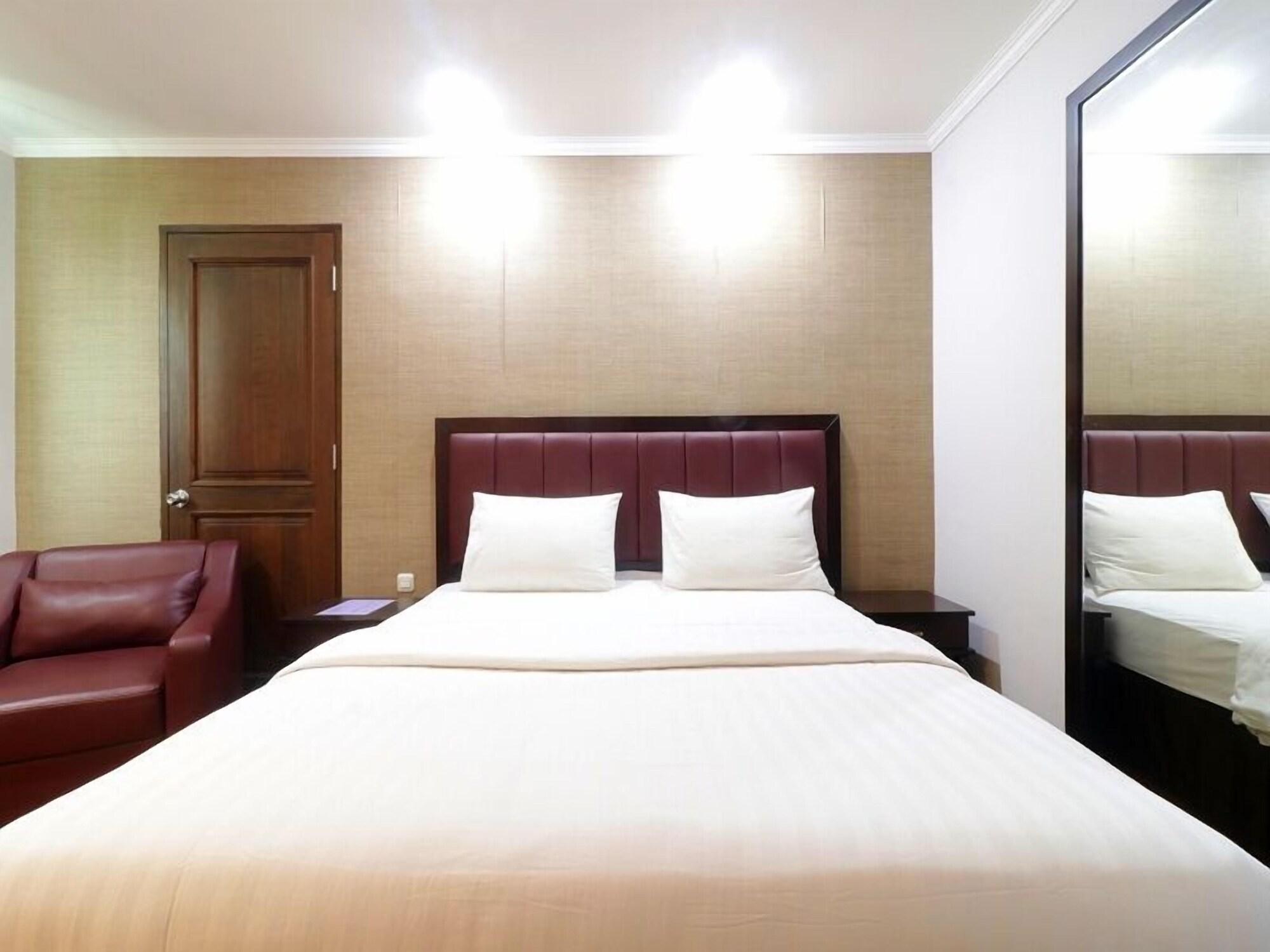 P Hotel Jakarta Eksteriør bilde