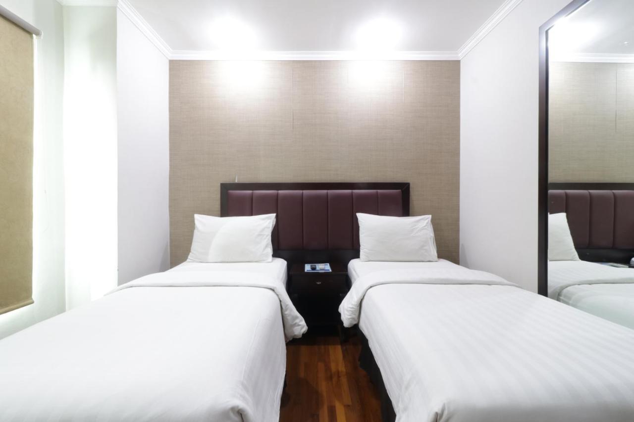 P Hotel Jakarta Eksteriør bilde